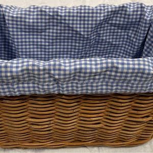 Pottery Barn Kids Brown Wicker Basket with Blue Gingham Liner 🧺